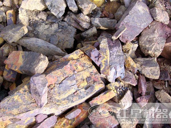 鐵礦石顎式破碎機(jī)哪家好，大概價(jià)格多少