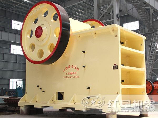 大型粉碎石頭機(jī)多少錢一臺(tái)？有沒有優(yōu)質(zhì)廠商可推薦的