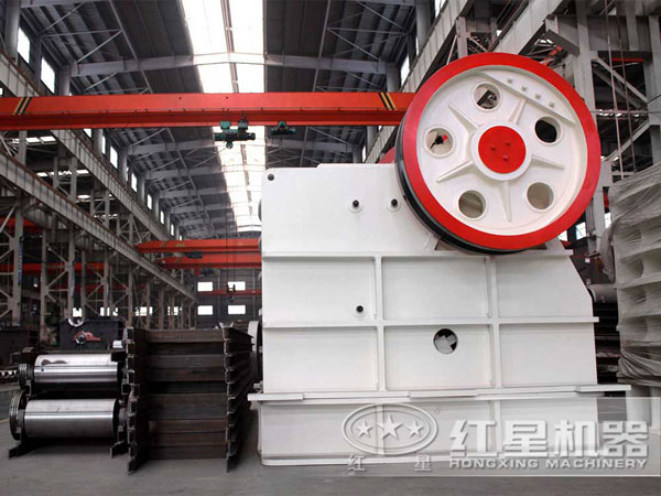 顎式破石機(jī)——石料廠的戰(zhàn)斗機(jī)，石頭的變形機(jī)
