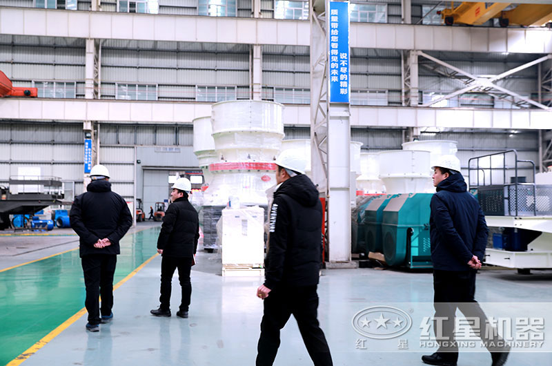 反擊破與圓錐破有什么區(qū)別，制砂用反擊破好還是圓錐破好？