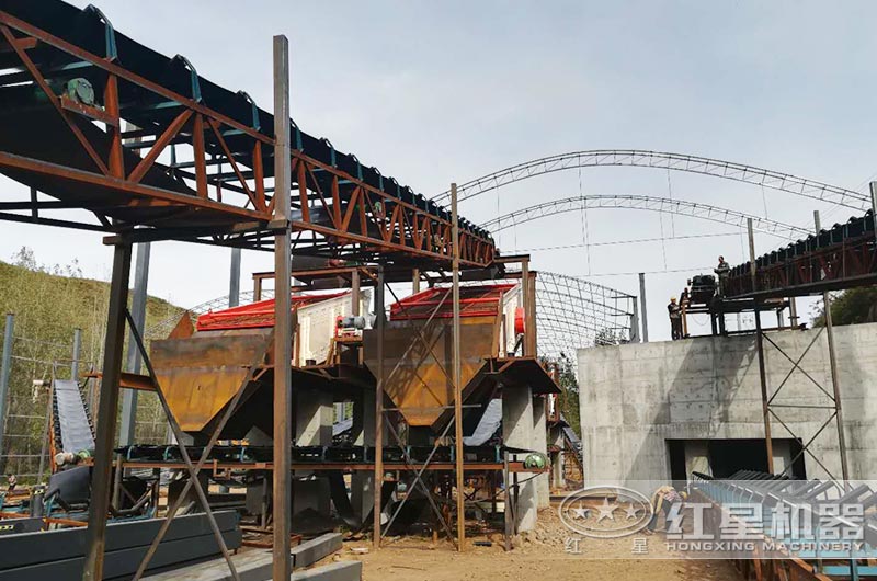 一噸原石出多少噸12、13石子？都需要哪些石子碎石機(jī)設(shè)備？